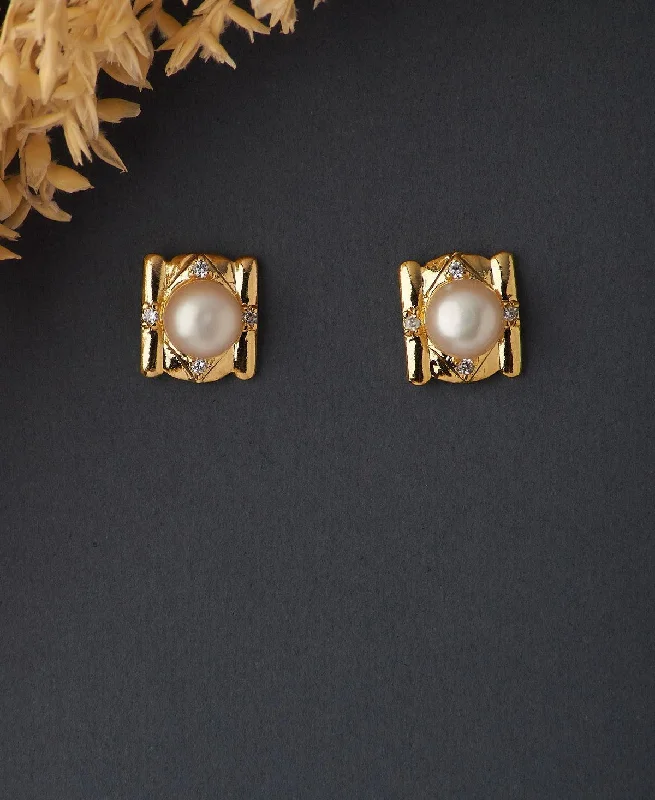 Ladies classic stud earrings-Regal Pearl Stud Earring