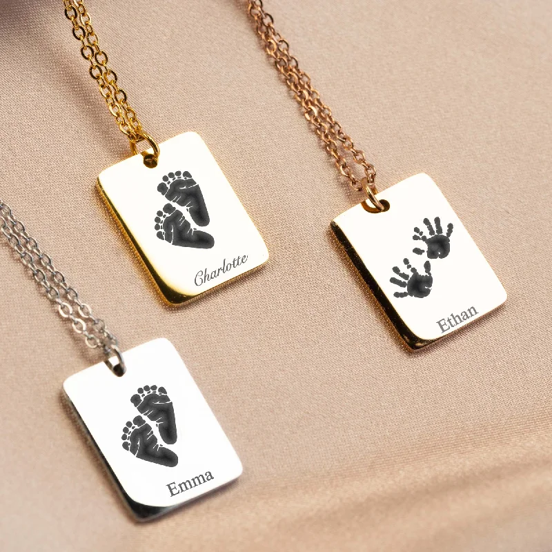 Ladies chain necklace with pendant-Modern Baby Feet Necklace