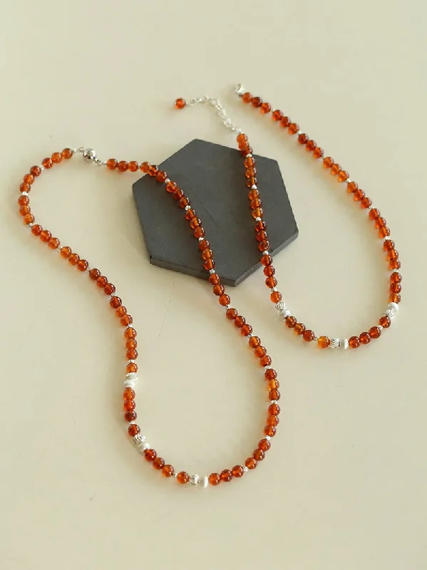 Ladies diamond pendant necklace-Orange Red Garnet Cat's Eye Silver Beaded Necklace