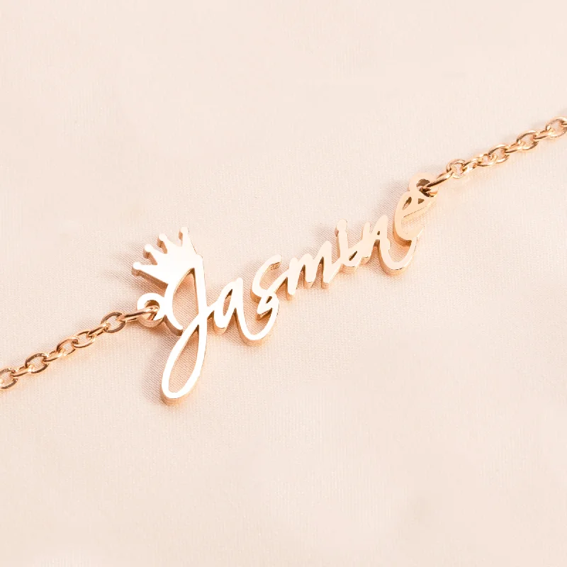 Ladies pearl necklace-Gold Charm Name Necklace