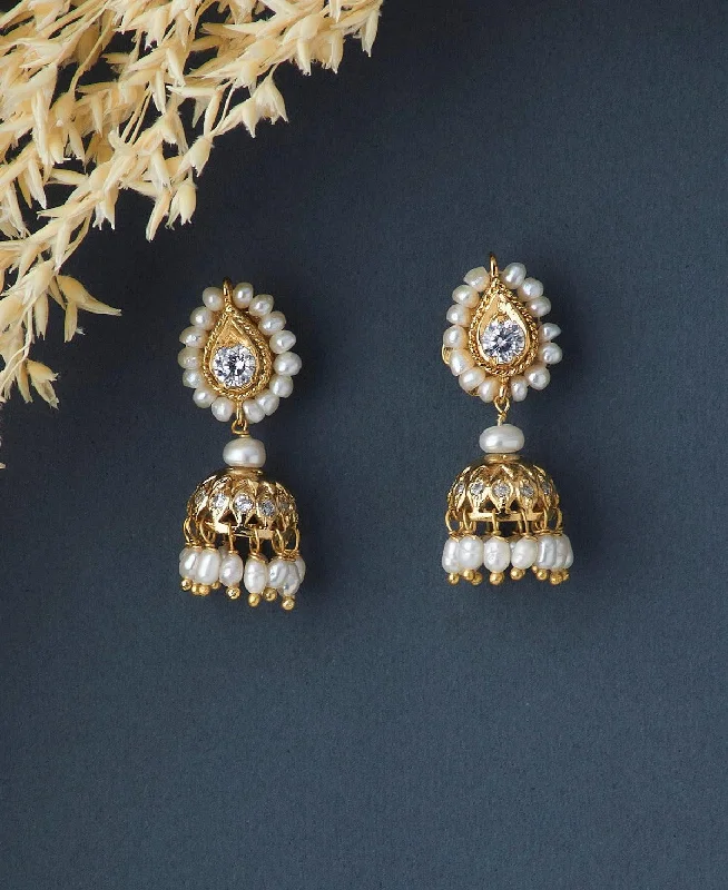 Ladies gold drop earrings-Traditional Pearl Hanging Earrings