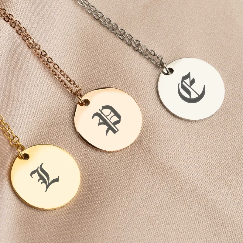 Ladies luxury necklace-Round Vintage Initial Necklace