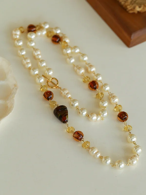 Ladies gold gemstone necklace-Byzantine Elegance Gourd Pearl Necklace Classic Light Luxury Sweater Chain