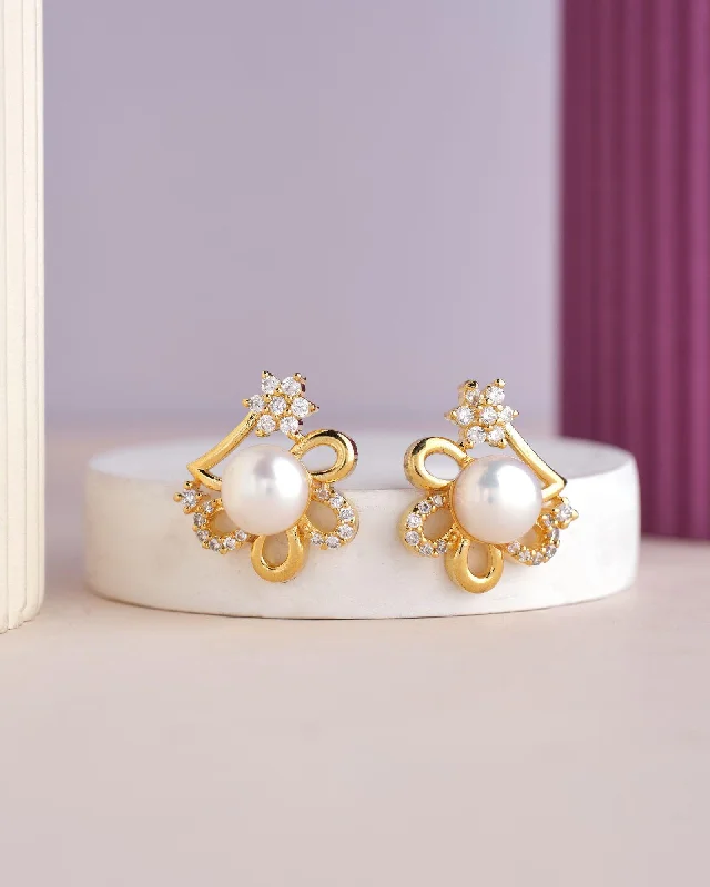 Ladies bridal earrings set-Pretty Stud Pearl Earring