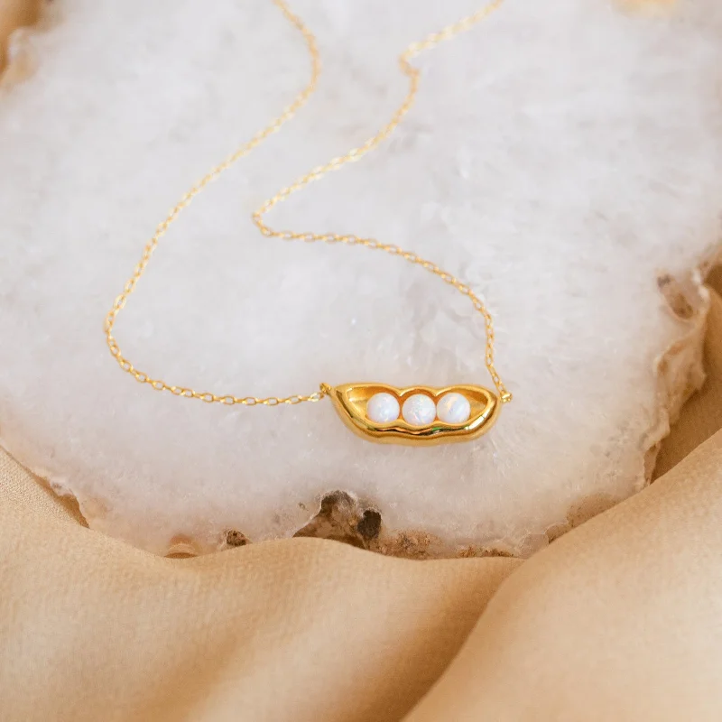 Ladies bridal necklace-Peas in a Pod Necklace