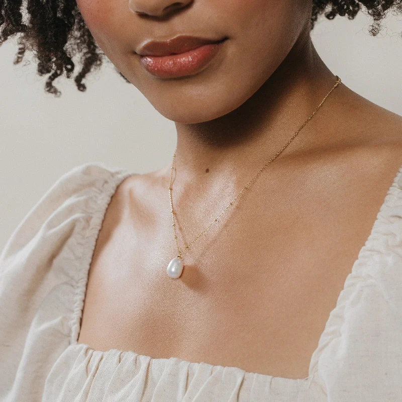 Ladies rose gold necklace-Ariel Pearl Necklace