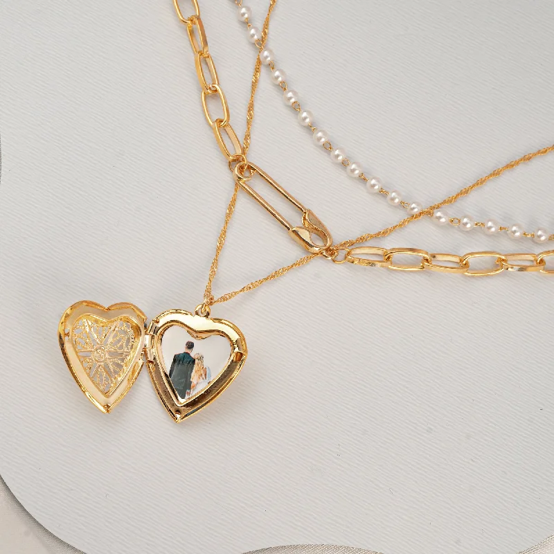 Ladies anniversary necklace-Triple Layer Heart Photo Necklace Set