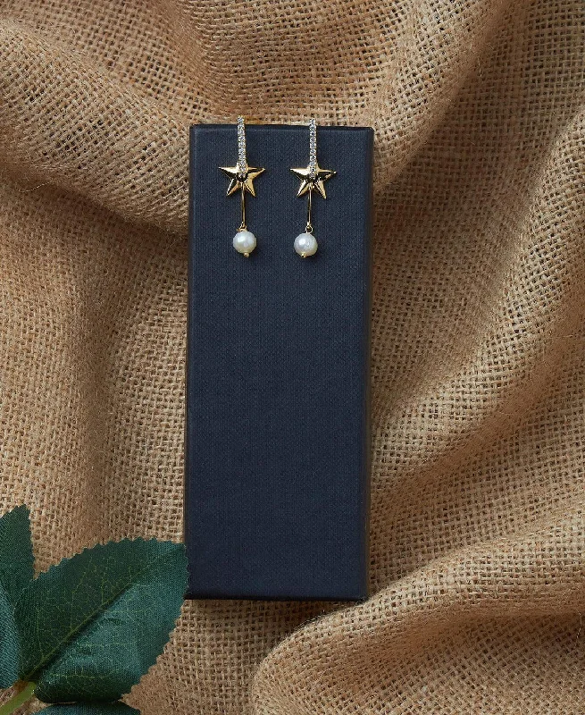 Ladies boho earrings-Star Stylish Hanging Earring