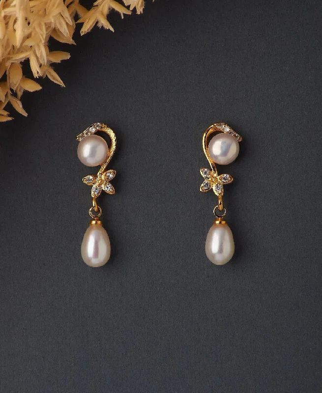 Ladies retro earrings-Trendy Pearl Hanging Earring