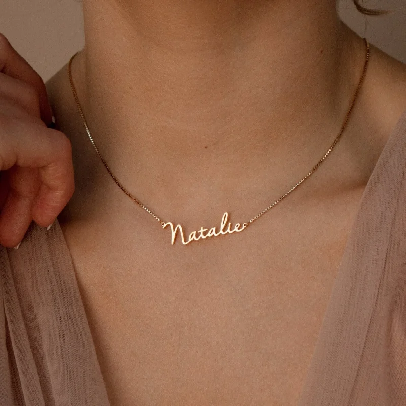 Ladies classic diamond necklace-Nella Name Necklace in Box Chain