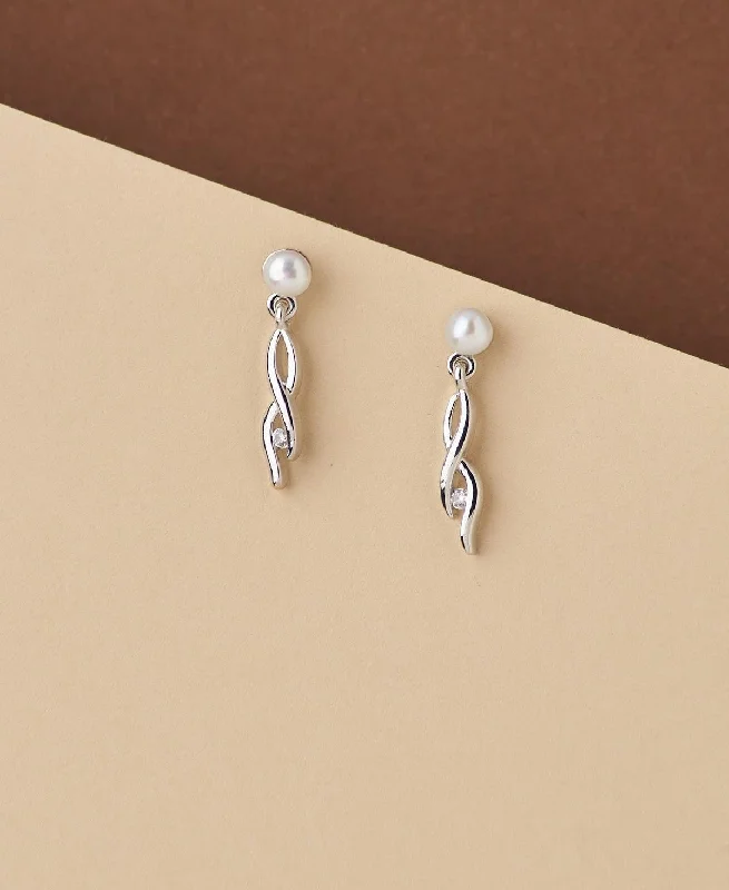 Ladies luxury diamond earrings-Pretty Rhoudium Hanging Earring