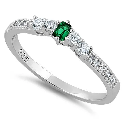 Ladies sapphire ring-Sterling Silver Emerald CZ Ring