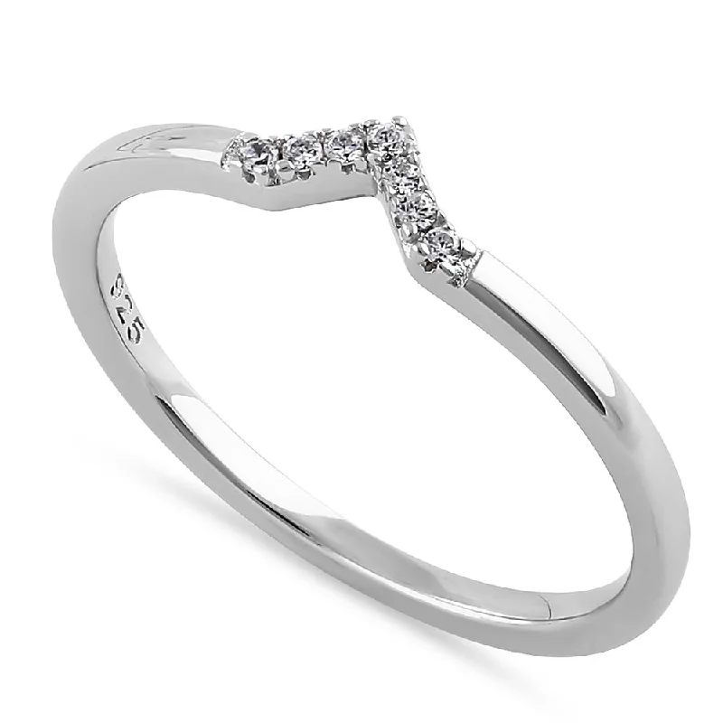 Ladies minimalistic ring-Sterling Silver Stackable Chevron Round Cut Clear CZ Ring